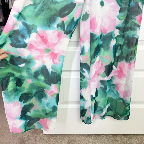New Zara Floral Print Deep V-neck Flowy Wide Leg Jumpsuit - Picture 7 of 13
